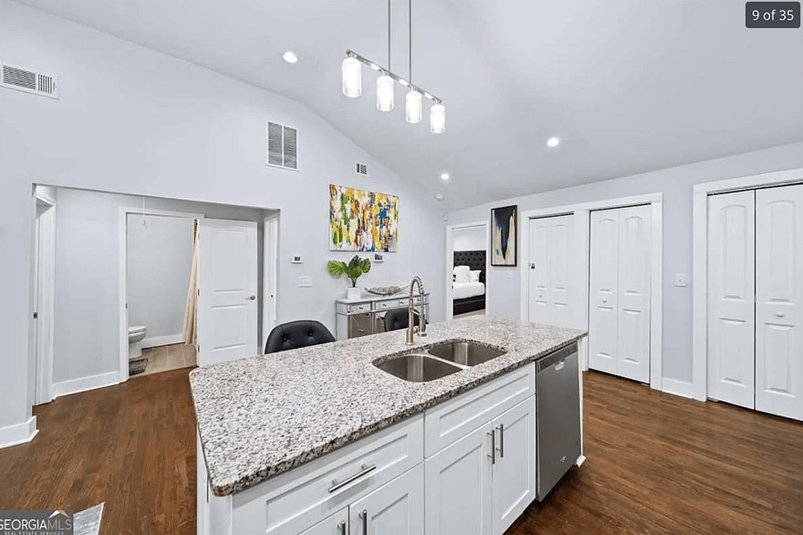 Furnished Finder property 916105_1 photo 7