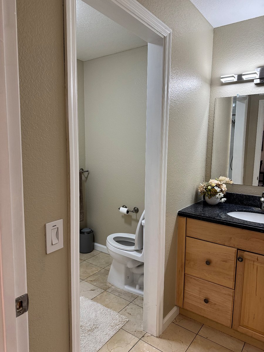 Furnished Finder property 916123_1 photo 12