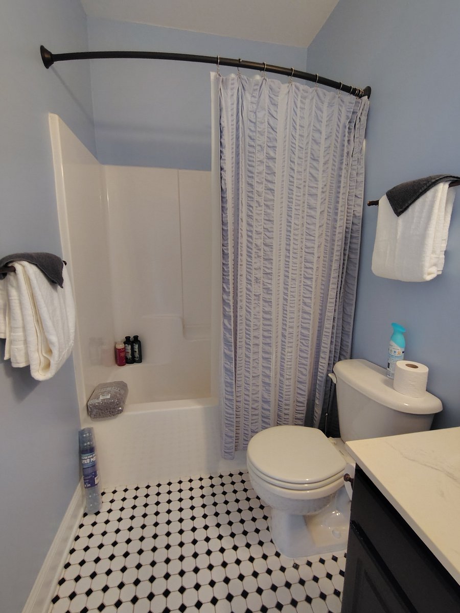PRIVATE FULL BATHROOM--this bathroom has a full shower/tub combo with rain shower wand