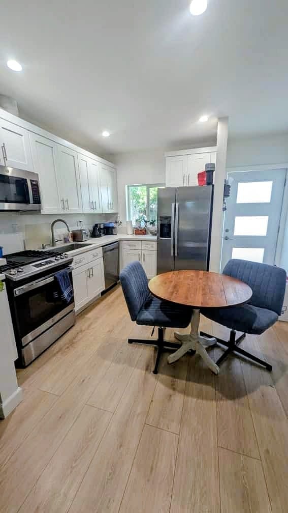 Furnished Finder property 916277_1 photo 3