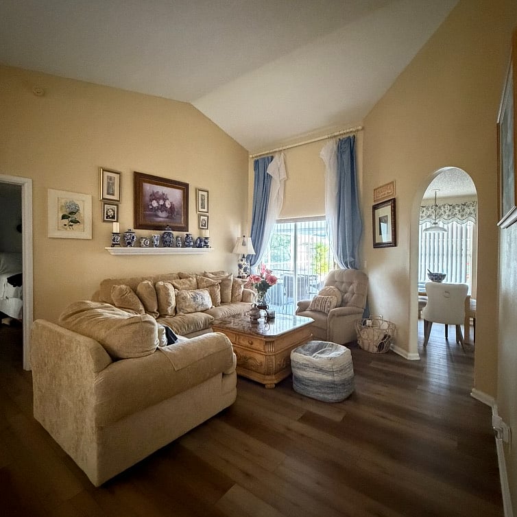 Furnished Finder property 916308_1 photo 11