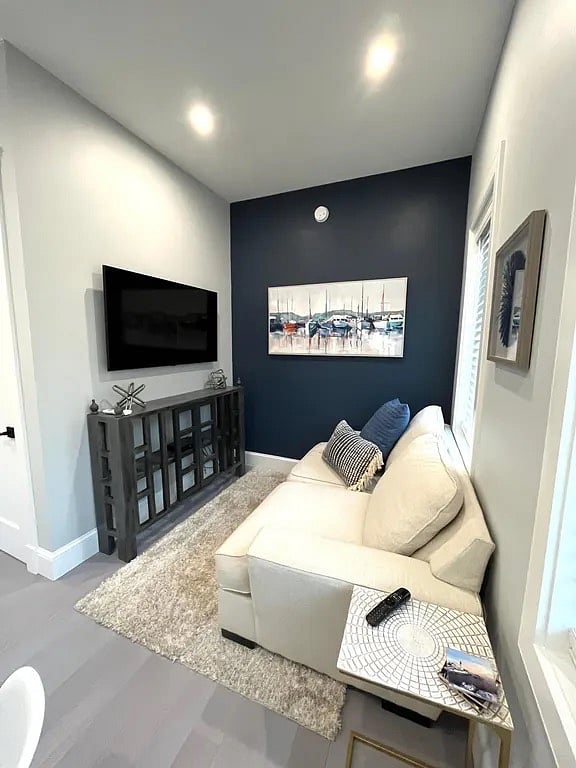 Furnished Finder property 916371_1 photo 3