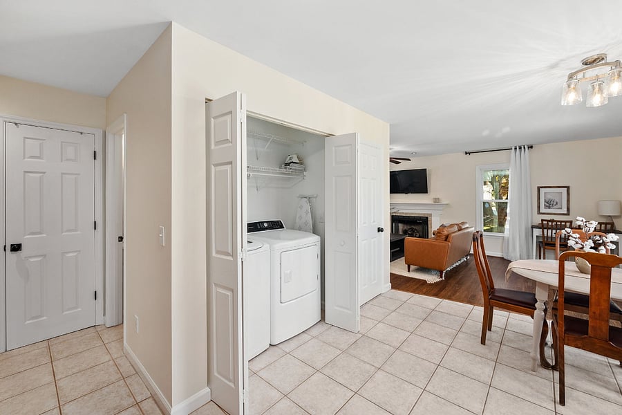 Furnished Finder property 916403_1 photo 11