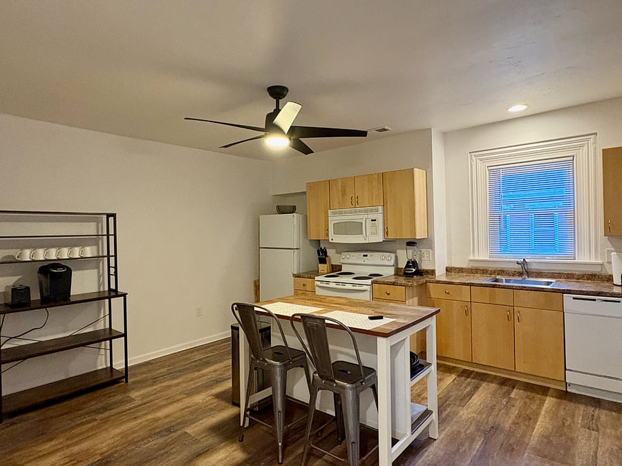 Furnished Finder property 916510_1 photo 11