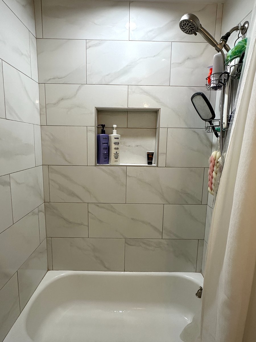 Private shower/bath