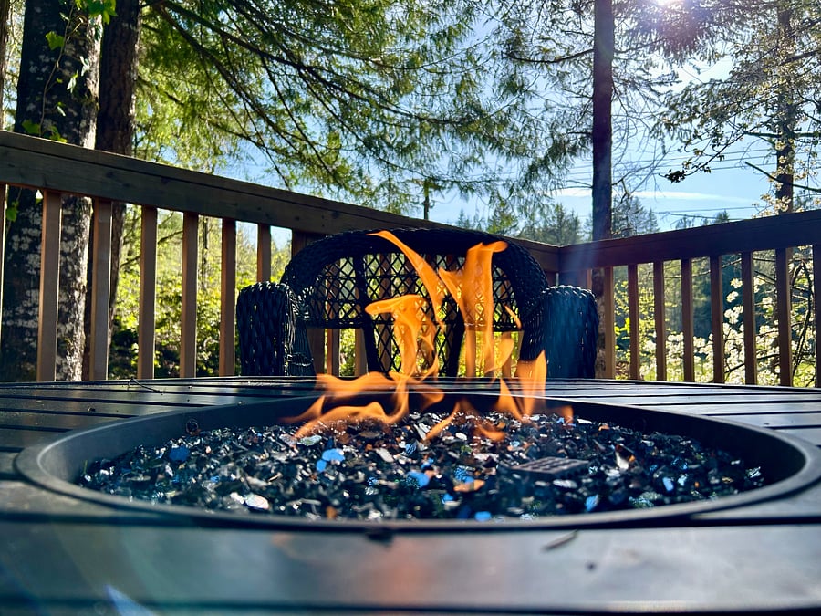 Private Deck: lit propane fire pit