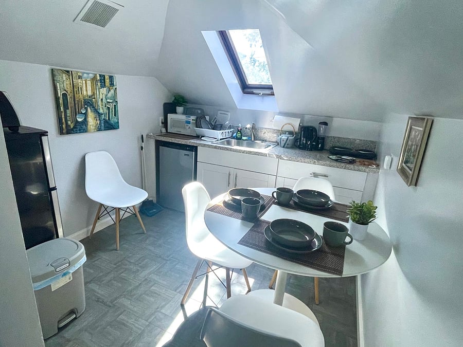 bright kitchen w/ skylight (opens)