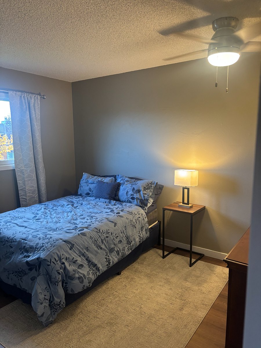 Bedroom downstairs, full-sized bed.