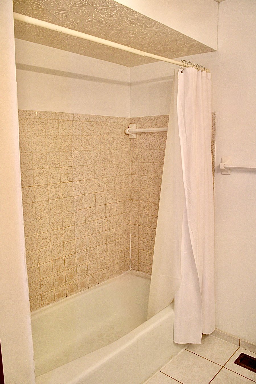 Furnished Finder property 916778_3 photo 13