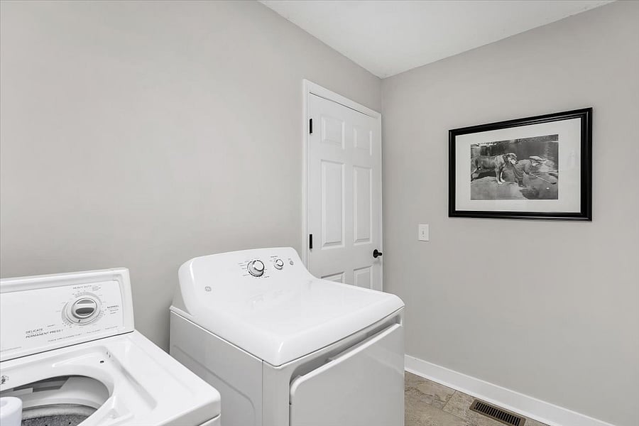 Furnished Finder property 916824_1 photo 13