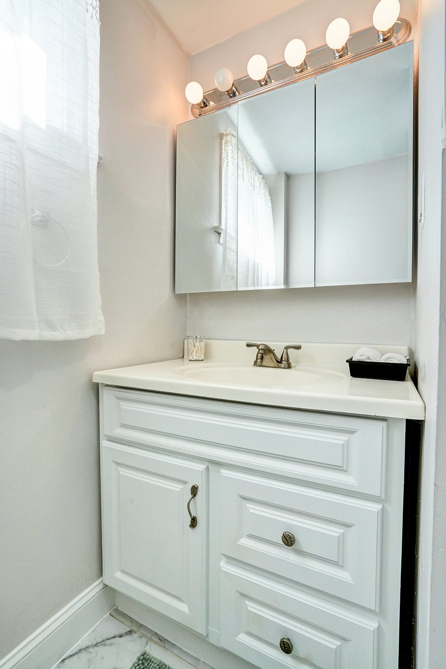 Furnished Finder property 916828_1 photo 15
