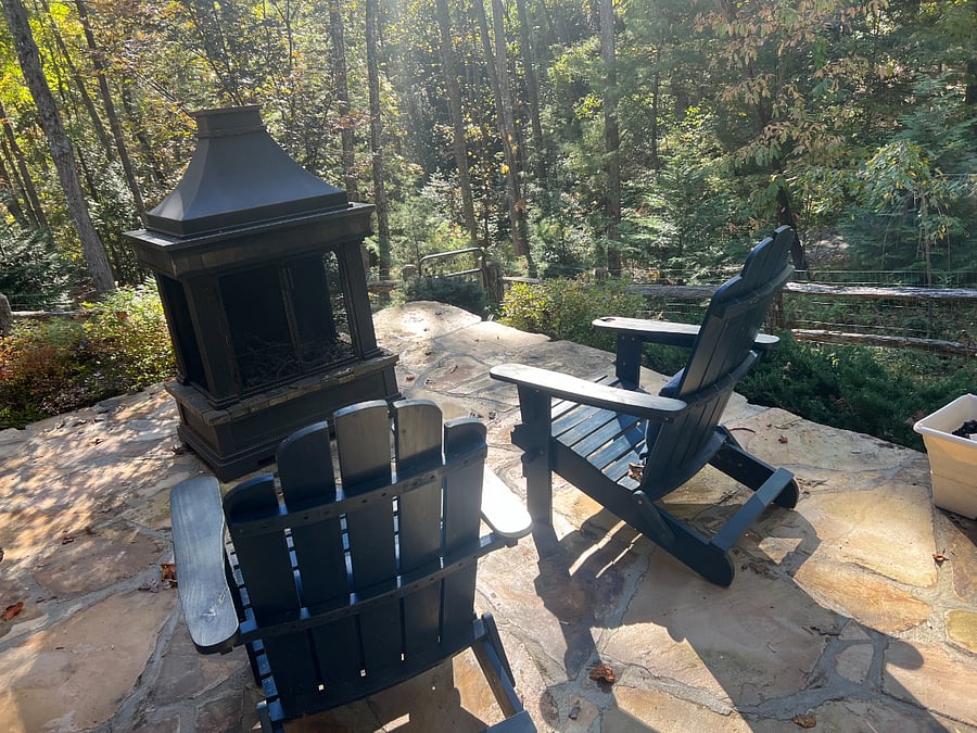 Fire pit area on lower deck