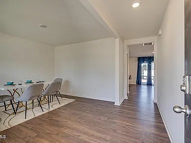 Furnished Finder property 916856_1 photo 13