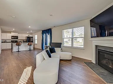 Furnished Finder property 916856_1 photo 9