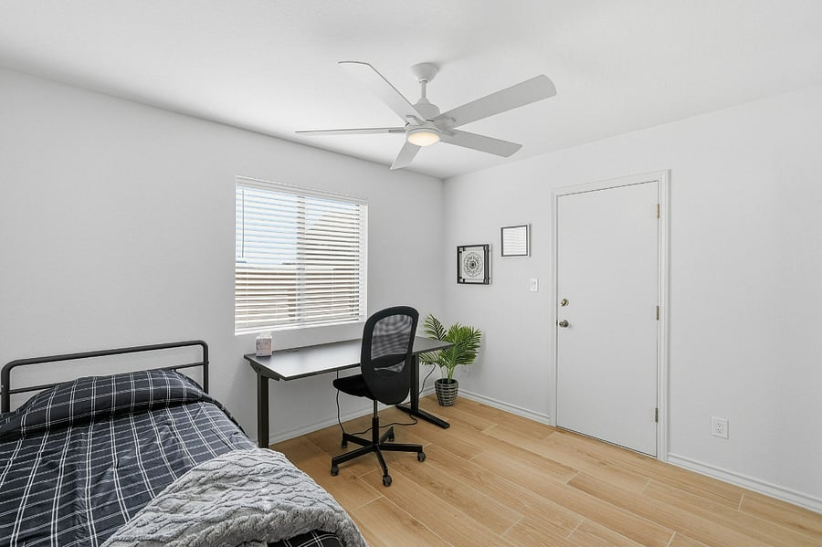 Bedroom / Office - Twin Bed & Sit-Stand Desk