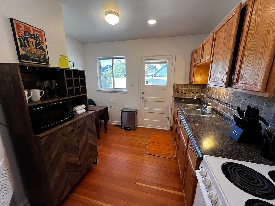 Furnished Finder property 916890_1 photo 22