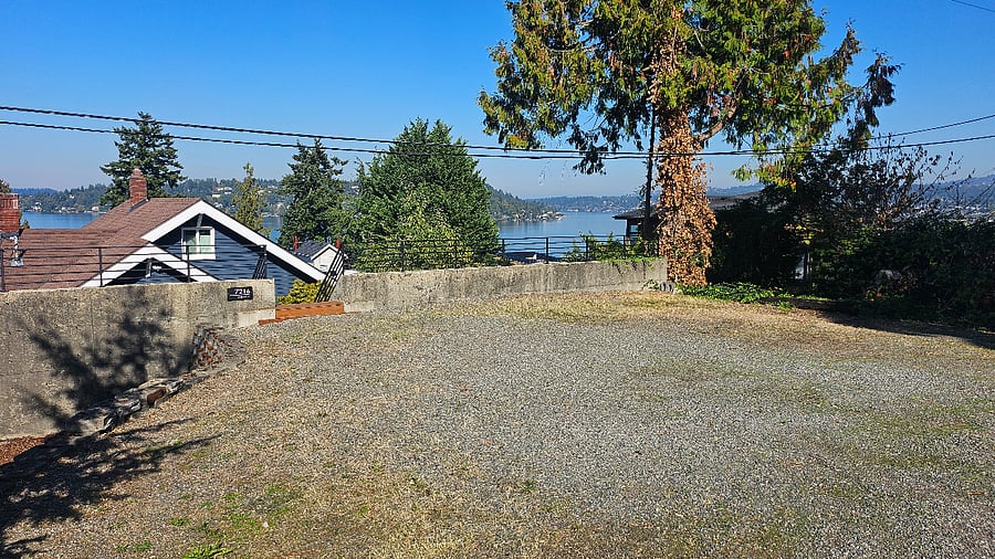 Front house and Parking