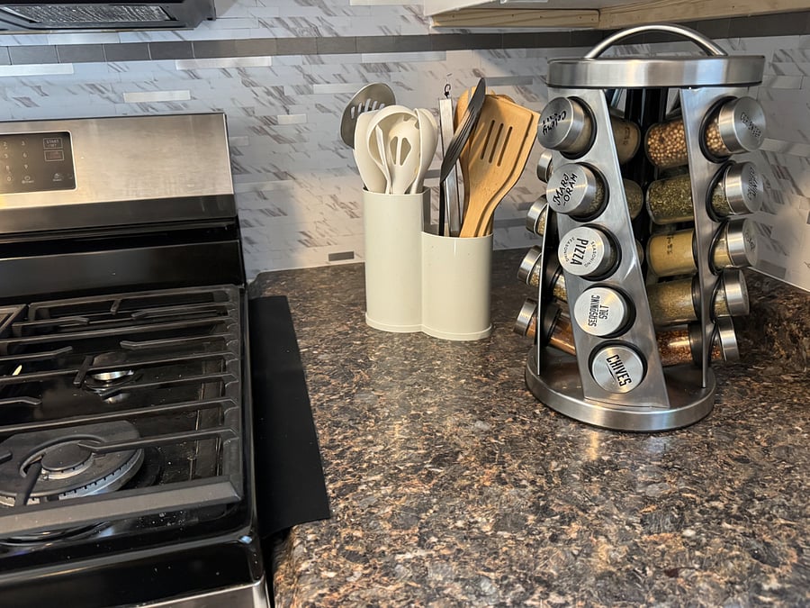 Utencils and spices
