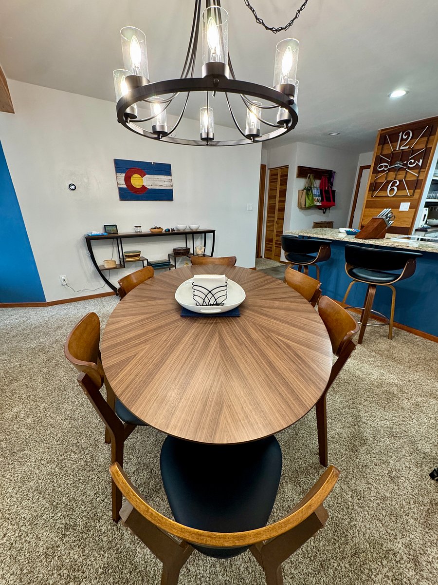 Dining table seats 6.
