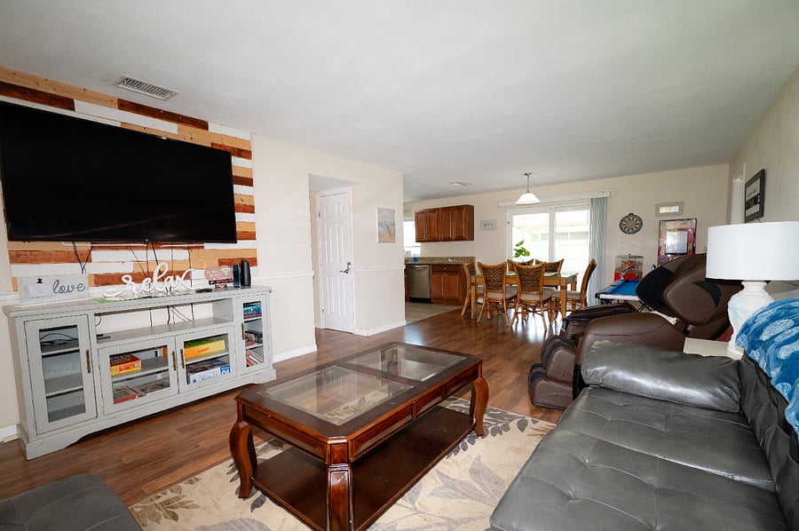 Furnished Finder property 917003_1 photo 15