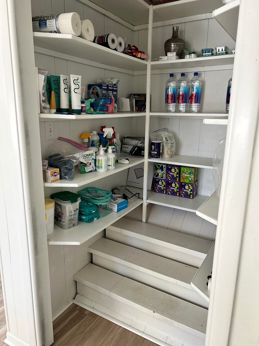 Kitchen Pantry