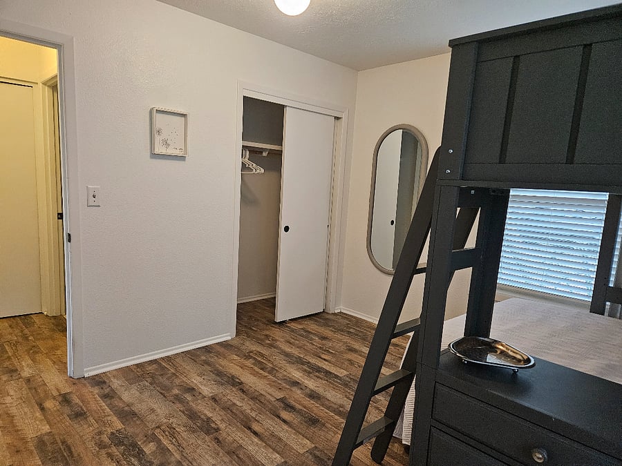 Secondary Bedroom with Full Mirror