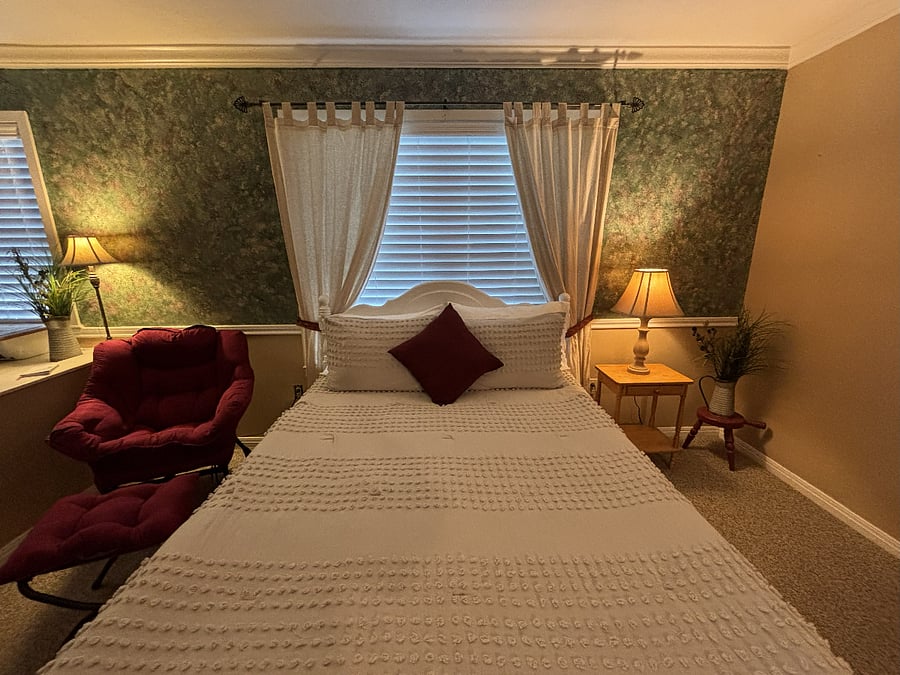 Bedroom Two - Queen Bed and ensuite full bath