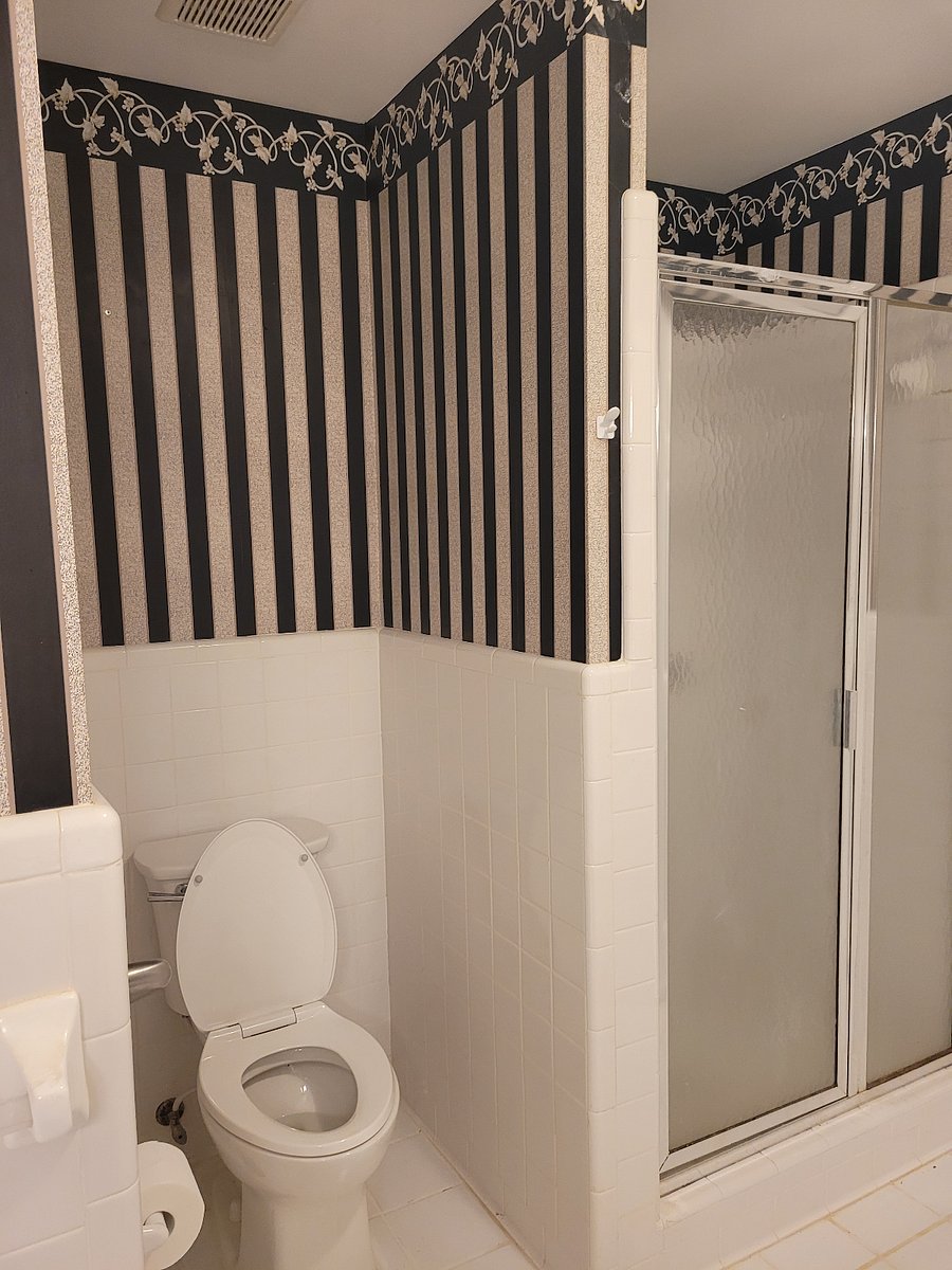 Full Bath