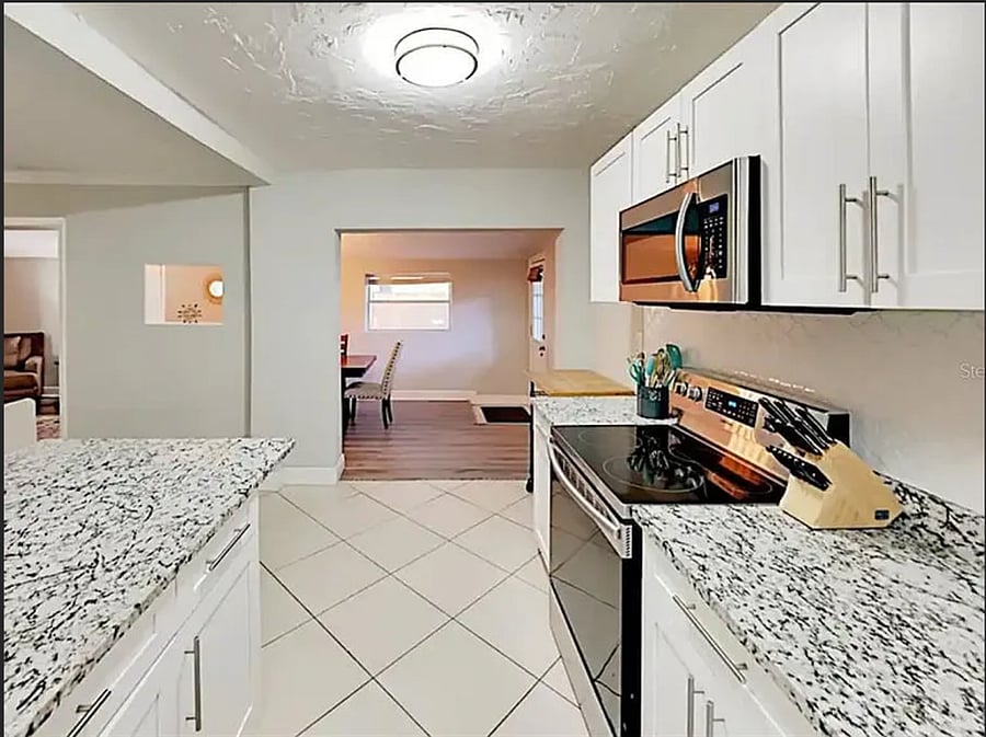 Furnished Finder property 917330_1 photo 12