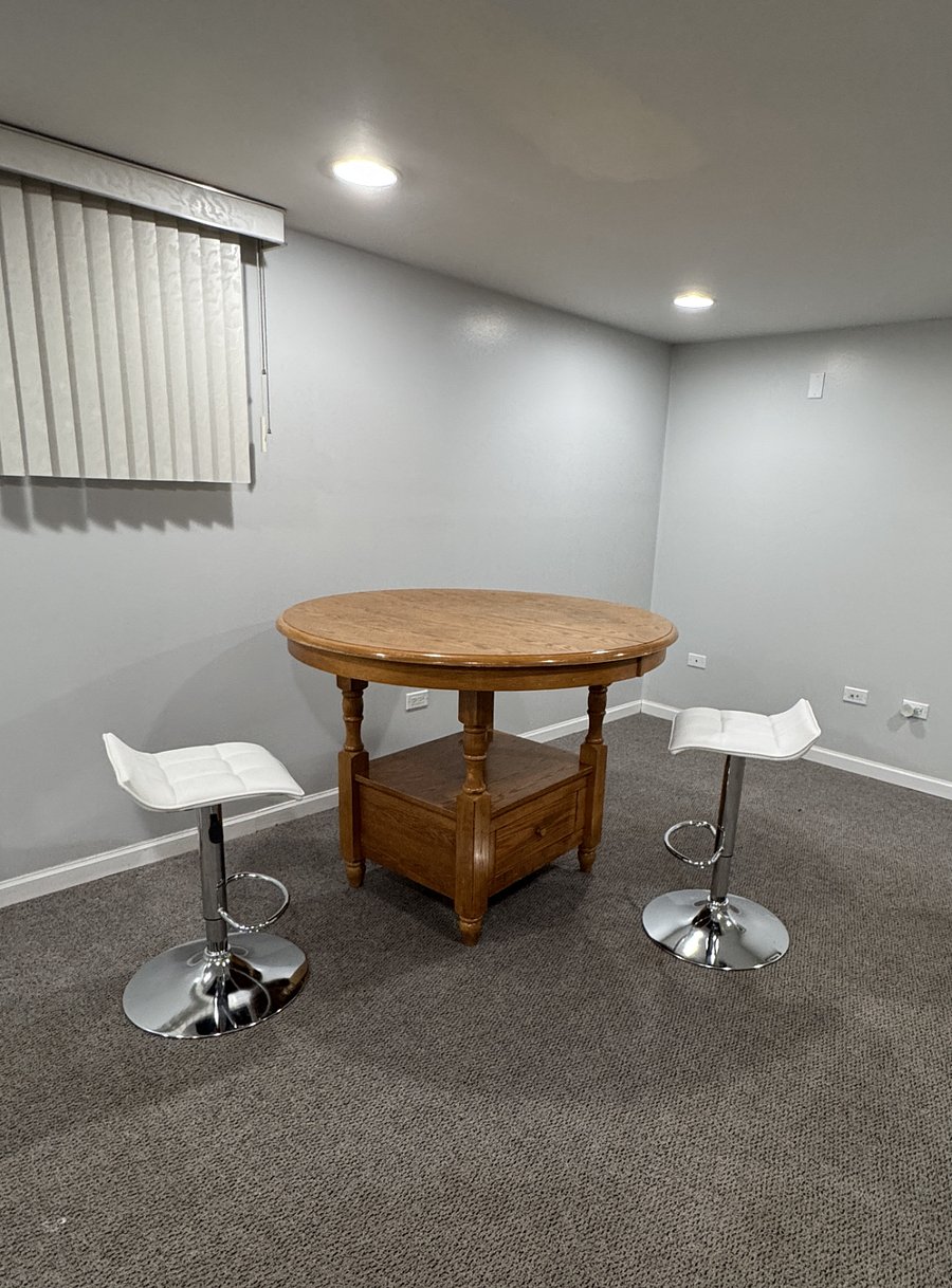 Games, cards, or a jigsaw puzzle...what activities would you do on table?  Bring the down the stools from the breakfast bar if you need more seating.