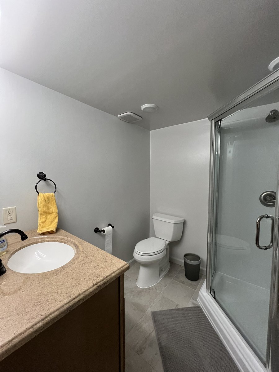 BathroomB