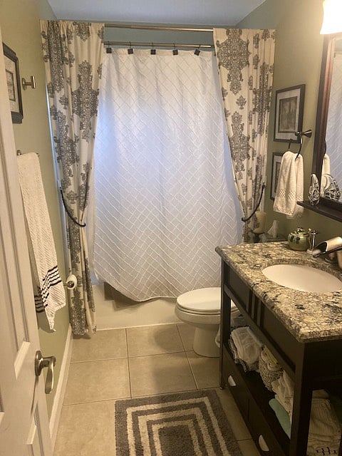 Bathroom in hallway (your private bathroom)