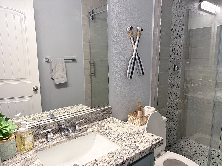 Ensuite bath