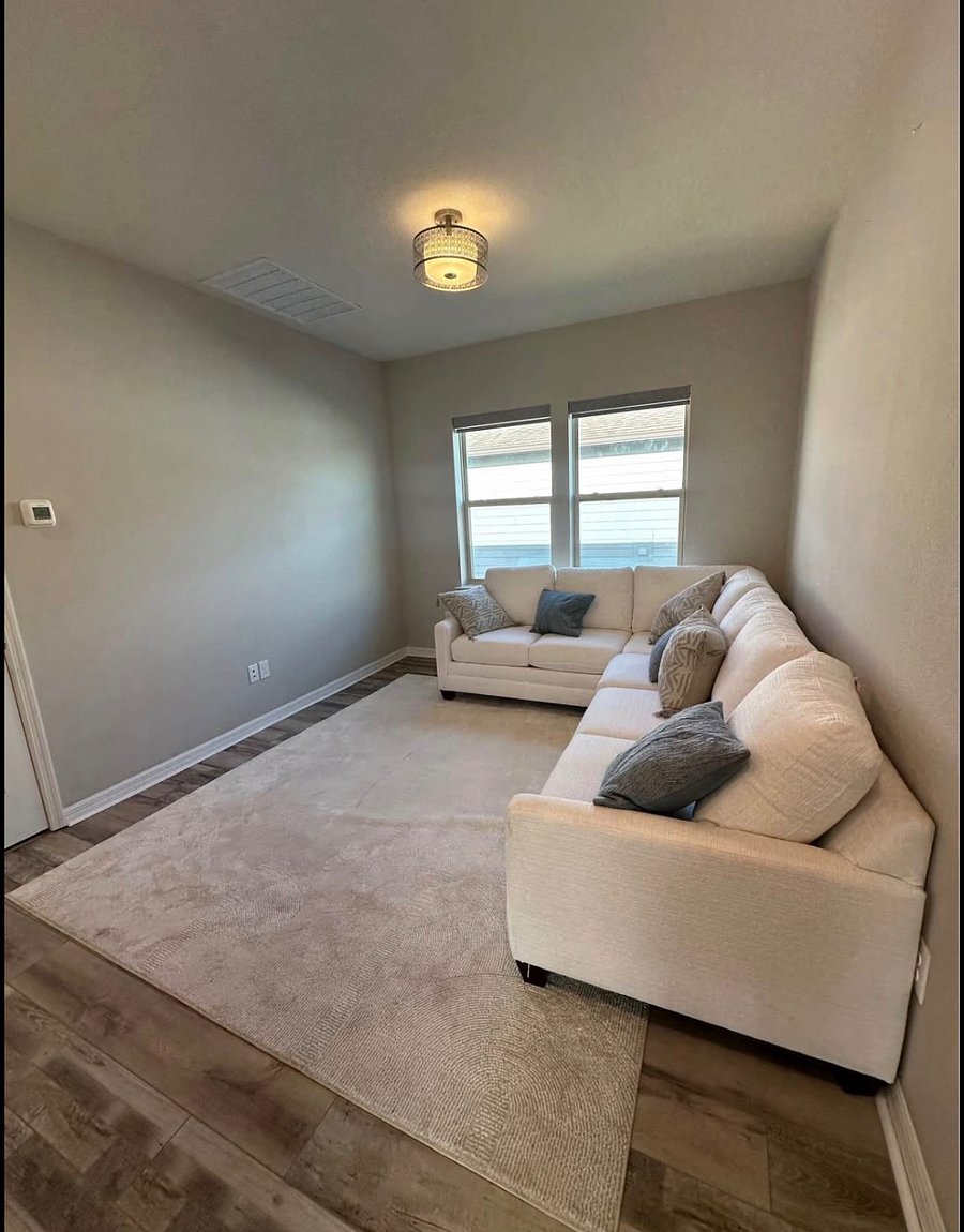 Furnished Finder property 917538_1 photo 12