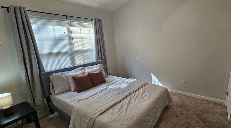 Third/Lofted bedroom