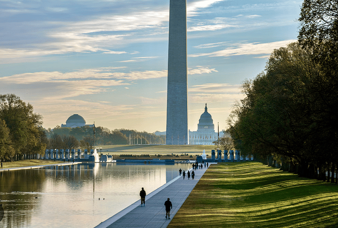 ...10 minute drive to the National Mall and Smithsonian Institute (30 minutes by metro)