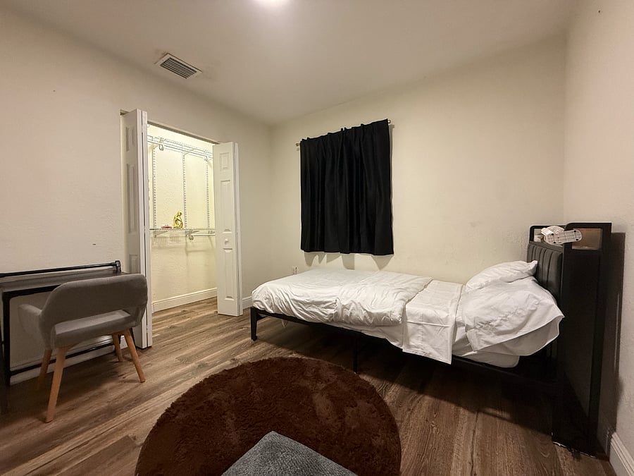 Private Room #3 w/ Private Bathroom