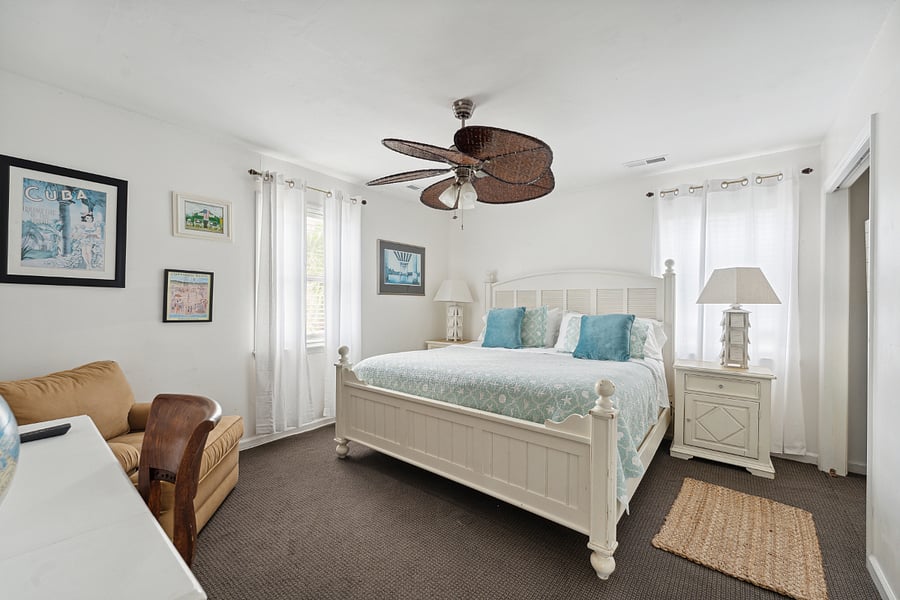 More Pics of King Bedroom (2nd Level)