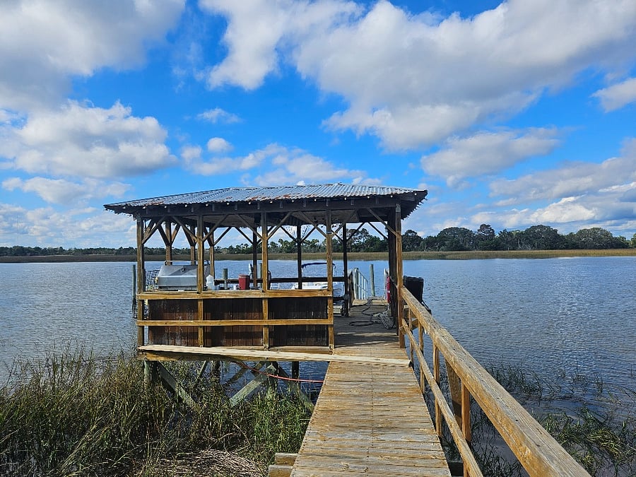 Private Deep Water Dock pic