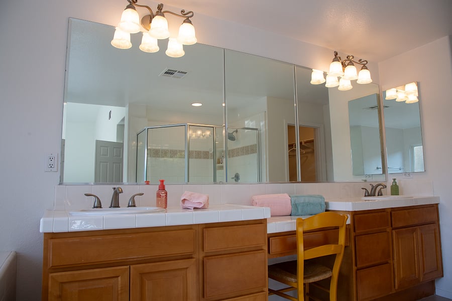 Master Vanity