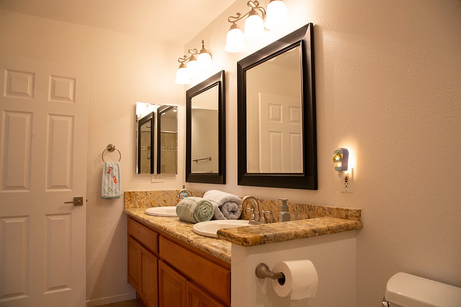 2nd bath vanity