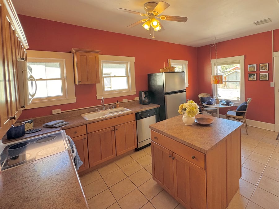Furnished Finder property 918200_1 photo 14