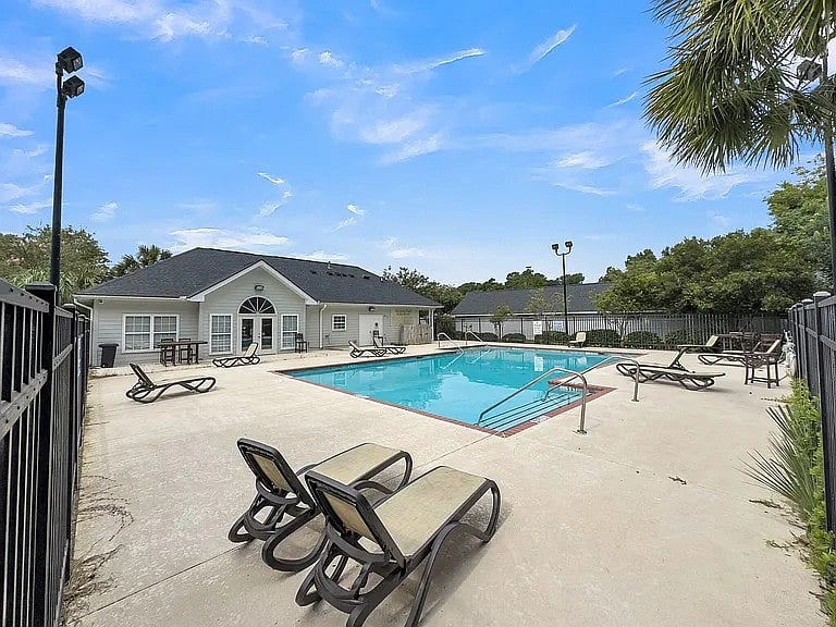 Furnished Finder property 918215_1 photo 14