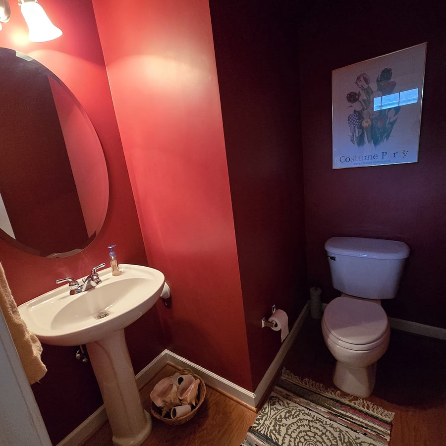 Lower level 1/2 Bathroom.