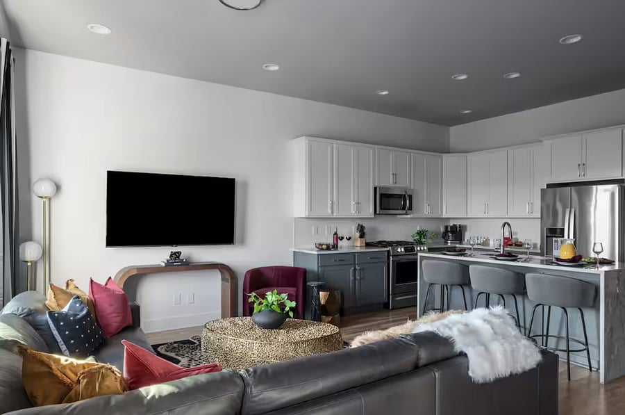 Open concept living room/ kitchen