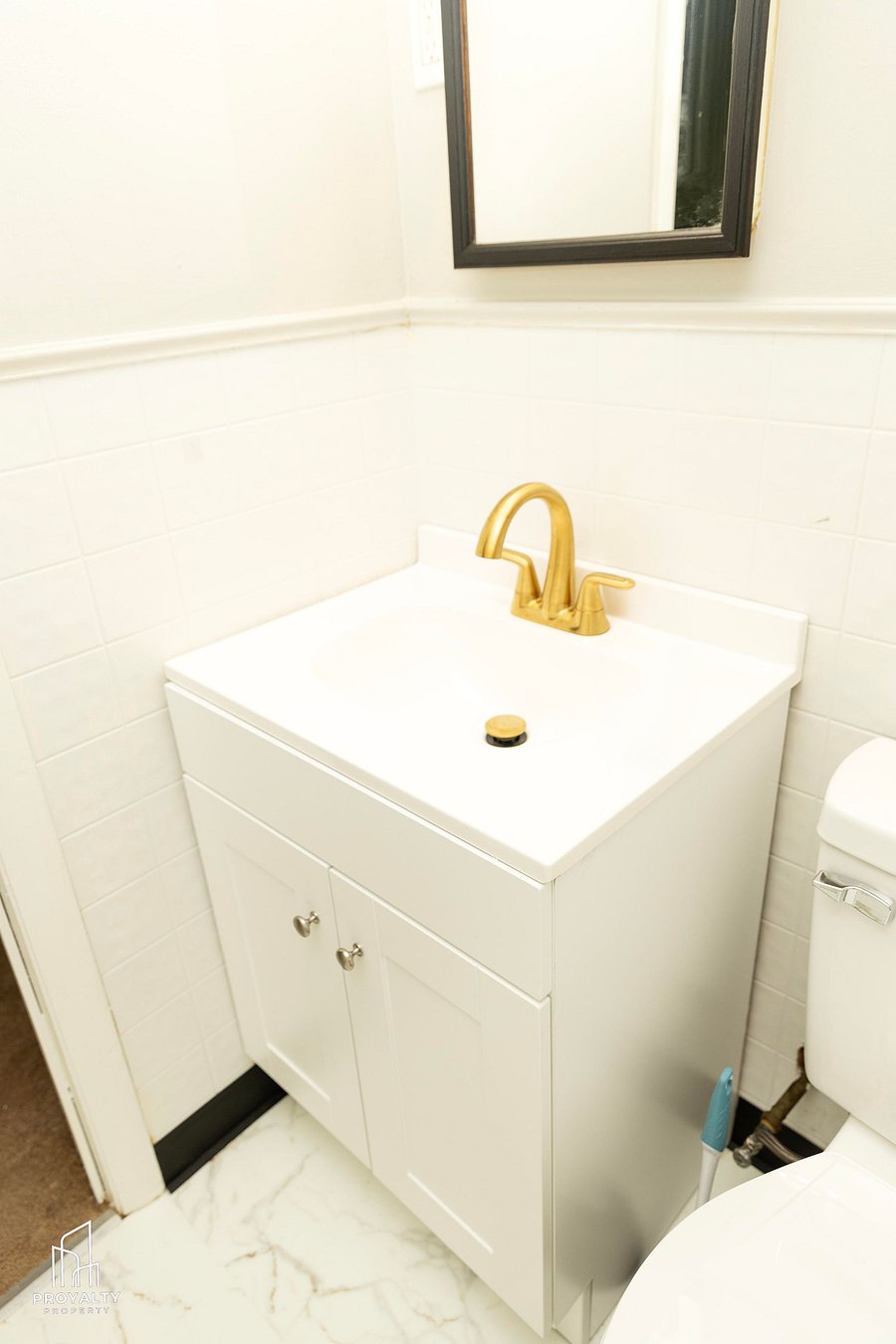Unit 1 Bathroom
