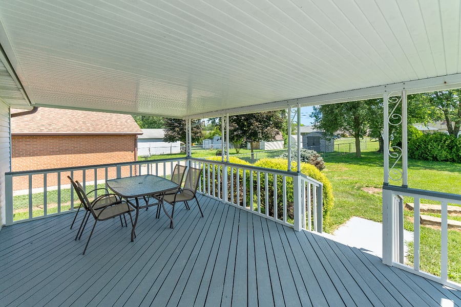 Covered back Patio/Deck