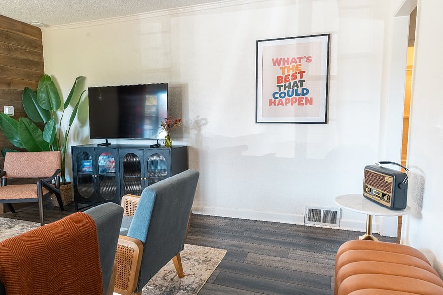 Smart TV for your favorite streaming platforms. 