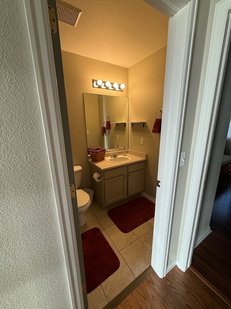 Furnished Finder property 918508_1 photo 11