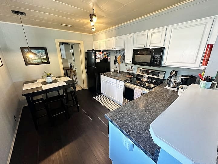 Furnished Finder property 918509_1 photo 3